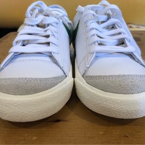 Nike Sneakers Men’s 7 Brand New